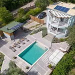 Villa Serenity - Off Grid