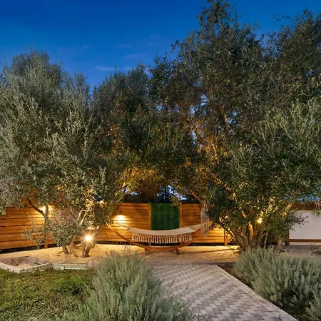 Serenity - Off Grid Villa Poulades