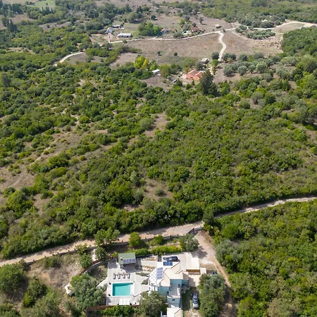 Serenity - Off Grid Poulades