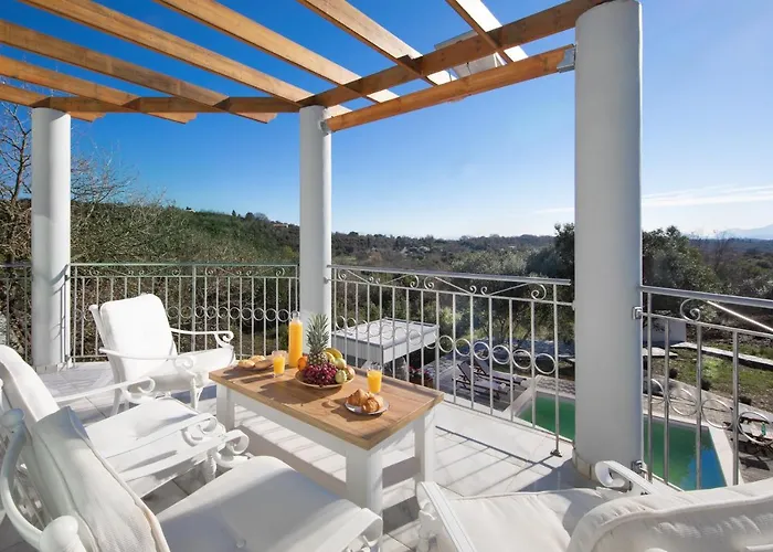 Villa Serenity - Off Grid Pouládes