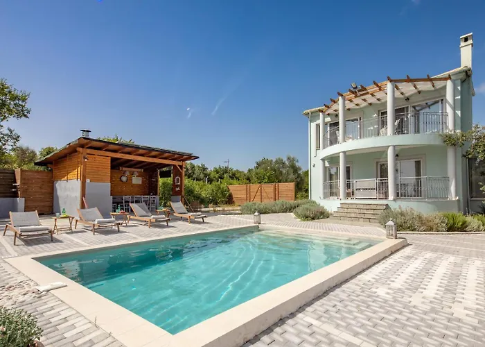 Serenity - Off Grid Πουλάδες