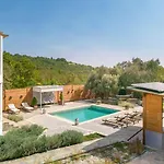 Serenity - Off Grid *