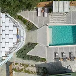 Serenity - Off Grid Villa *
