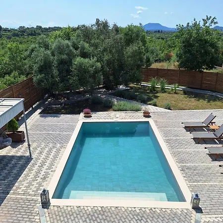 Vila Serenity - Off Grid Pouládes